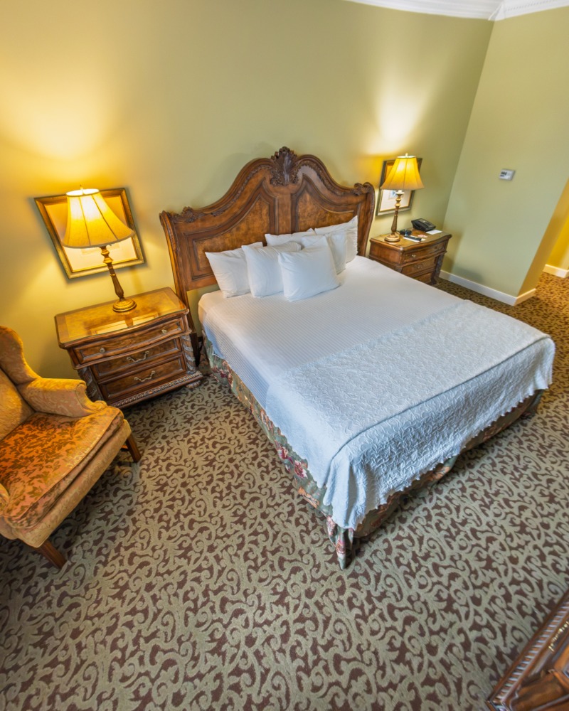 Guest Rooms-3 Traditional Room at The Blennerhassett, a Giovanni Hotel and Spa. Photo: Karl Gabb for Taylor Hospitality